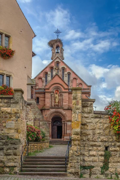 St. Leo Chapel, Eguisheim, Alsace, France — 图库照片