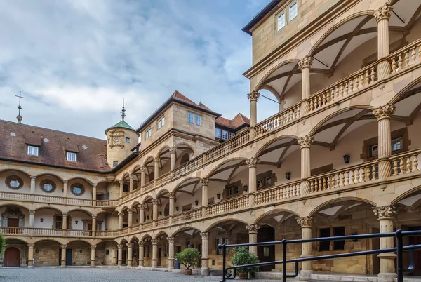 Binnenplaats van het oude kasteel, Stuttgart, Duitsland — Stockfoto