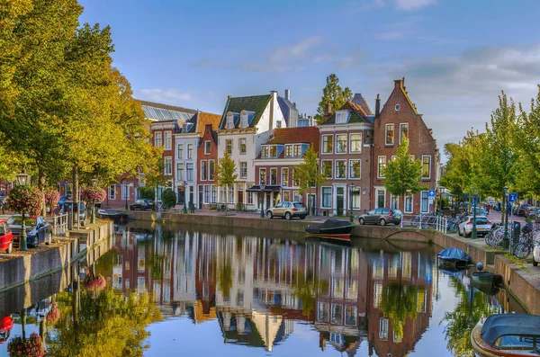 Kanal Leiden, Hollanda
