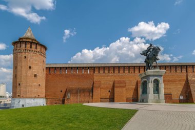 Anıt Dmitry Donskoy, Rusya Federasyonu