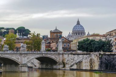 Ponte Vittorio Emanuele II, Roma