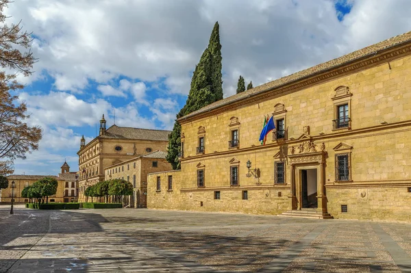 Historische hoofdplein in Ubeda, Spanje — Stockfoto