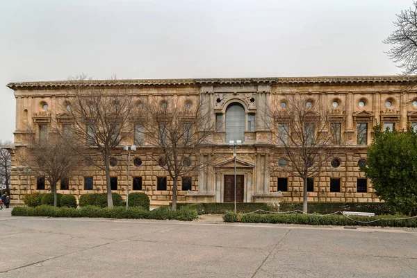 阿罕布拉，查理五世宫殿格拉纳达 — 图库照片
