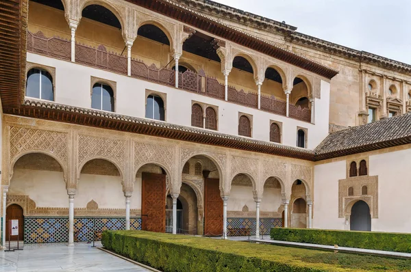 Bíróság, a mirtuszpálinka, Alhambra, Granada, Spanyolország — Stock Fotó