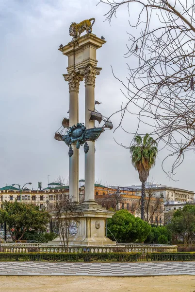 Christopher Columbus emlékmű, Sevilla — Stock Fotó