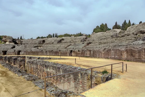 Римский амфитеатр в Италии, Испания — стоковое фото