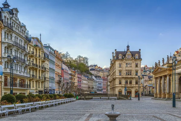 Square in Karlovy Vary, Czech republic — Stock Photo, Image