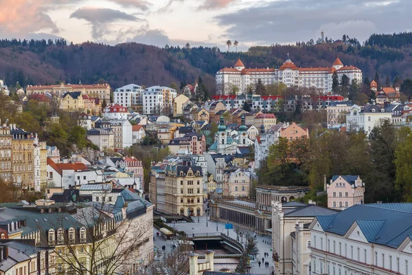 Görünüm Karlovy Vary, Çek Cumhuriyeti — Stok fotoğraf