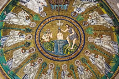 Demiray Baptistry:, Ravenna, İtalya