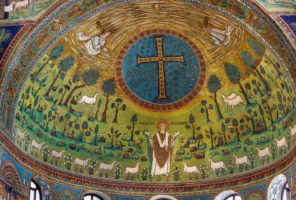 Basilica of Saint Apollinaris Classe, İtalya