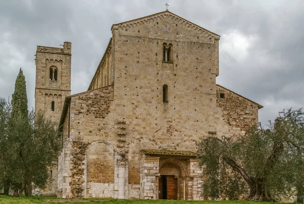 Abbey of Sant Antimo, Italy — Stock Photo, Image