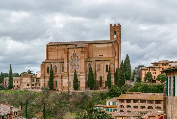 Basilika von san domenico., siena, italien — Stockfoto