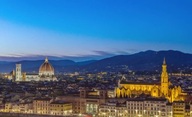 Floransa görünümünde akşam, İtalya