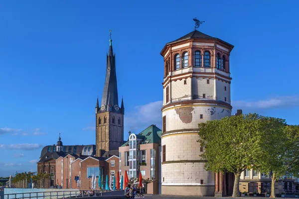 Old Castle Tower and st Lambertus church, Dusseldorf — Stock Photo, Image