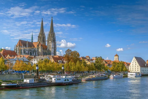 Visa av gamla stan i Regensburg, Tyskland — Stockfoto