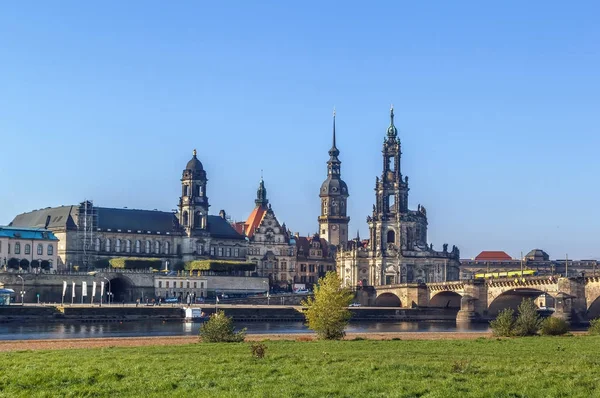 Старый город Дрезден, Саксония, Германия — стоковое фото