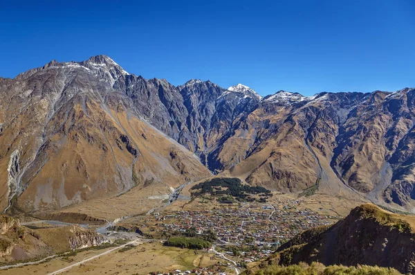 View of Stepantsminda, Georgia — Stock Photo, Image