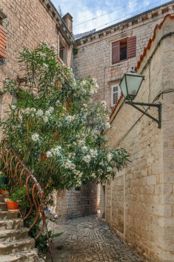 Avlu Trogir, Hırvatistan