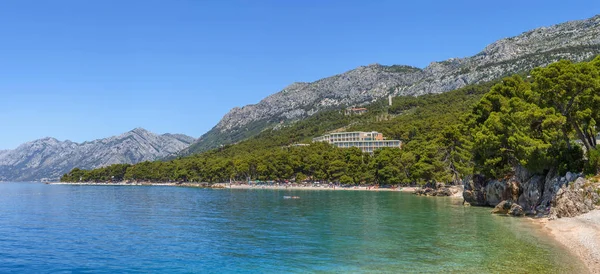 Utsikt över stranden av Adriatiska havet, Brela, Kroatien — Stockfoto