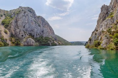 Milli park Krka, Hırvatistan kayalarda