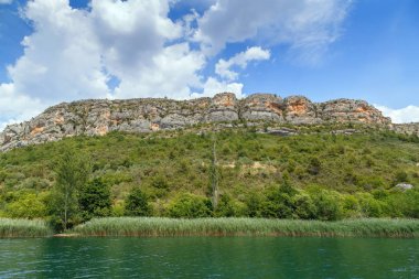 Milli park Krka, Hırvatistan kayalarda