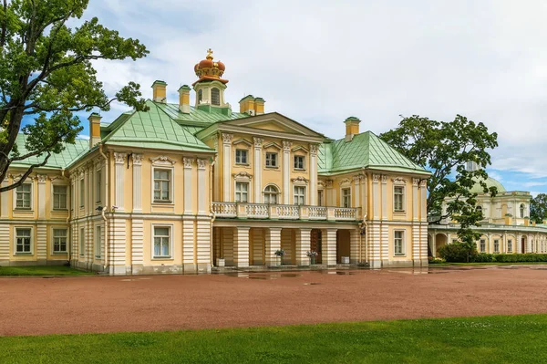 Grand Menšikov palác, oranienbaum, Rusko — Stock fotografie