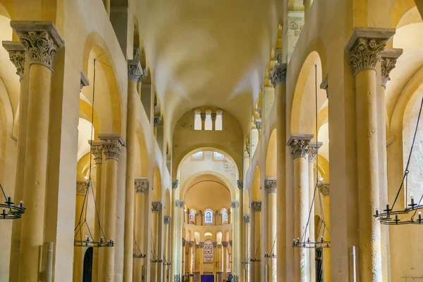 圣母玛利亚港圣殿大教堂, 克莱蒙费朗, 法国 — 图库照片