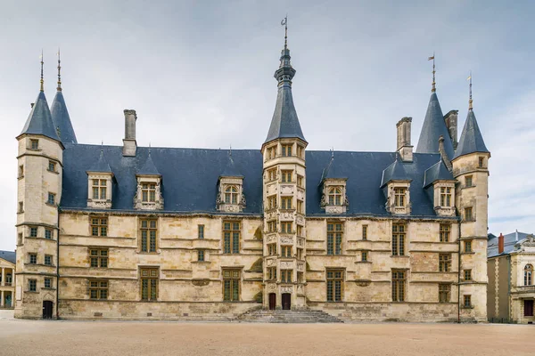 Palais ducal, Nevers, França — Fotografia de Stock