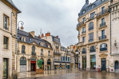 Dijon Caddesi, Fransa