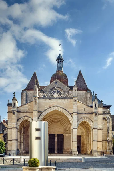 Basilique Notre-Dame de Beaune, Francia —  Fotos de Stock