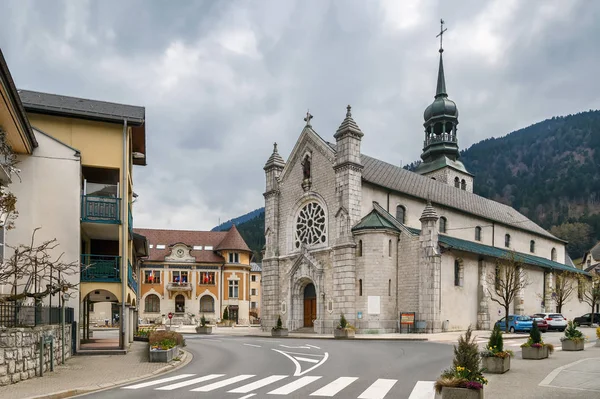 Kościół Saint-Maurice, Thones, Francja — Zdjęcie stockowe