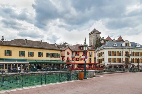 Thiou Fluss in Annecy, Frankreich — Stockfoto