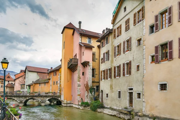 Fransa, Annecy 'deki Thiou nehri.