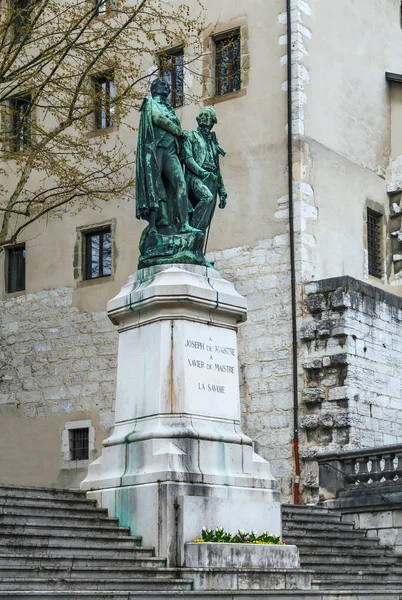 Standbeeld van de gebroeders Maistre, Chambery, Frankrijk — Stockfoto
