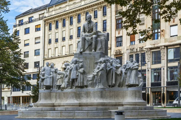 Statua di Mihaly Vorosmarty, Budapest, Ungheria — Foto Stock