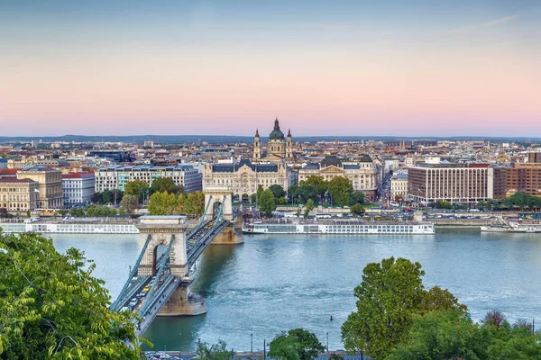 View of Budapest from Fisherman Bastion, Hungary — Stockfoto