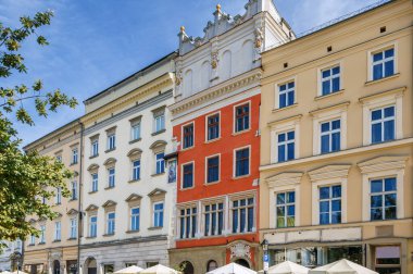 Polonya 'nın başkenti Krakow' da tarihi evler