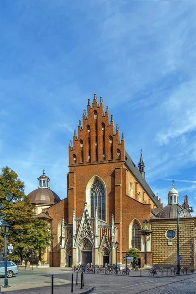 波兰克拉科夫的圣三位一体教堂 Basilica Holy Trinity 是一座哥特式教堂和多明我会修会修道院 它的历史可以追溯到1223年 — 图库照片