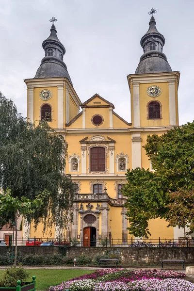 Egri Ciszterci Templom Óvárosban Magyarországon — Stock Fotó