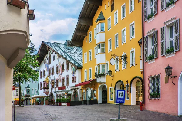 Ulice Historickými Domy Centru Města Kitzbuhel Rakousko — Stock fotografie