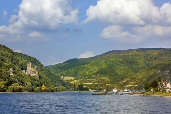 Blick Auf Den Rheinarm Mit Der Burg Rheinstein Deutschland — Stockfoto