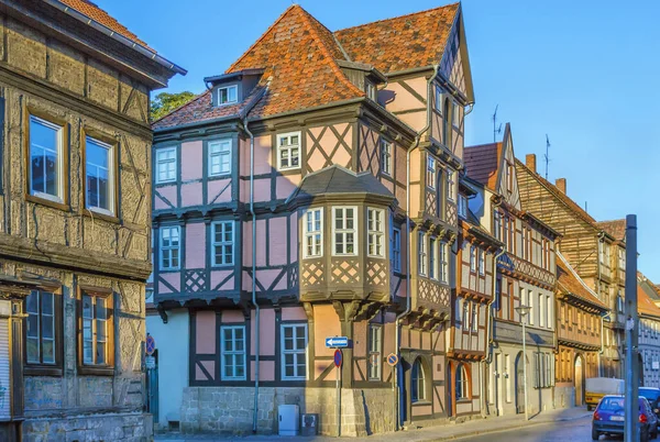 Οδοστρωτήρας Ιστορικά Σπίτια Στο Quedlinburg Γερμανία — Φωτογραφία Αρχείου
