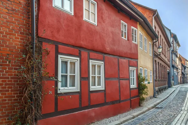 Sstreet Zabytkowymi Domami Muru Pruskiego Quedlinburgu Niemcy — Zdjęcie stockowe