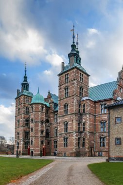 Rosenborg Sarayı, Danimarka 'nın Kopenhag şehrinde yer alan bir Rönesans kalesidir..