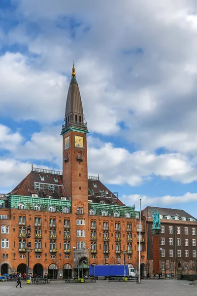 Edificio Con Torre Plaza Del Ayuntamiento Centro Copenhague Dinamarca —  Fotos de Stock