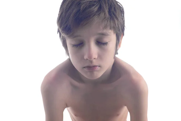 Хлопчик Підліток Шортах Займається Гімнастикою Студійний Знімок Білому Тлі — стокове фото