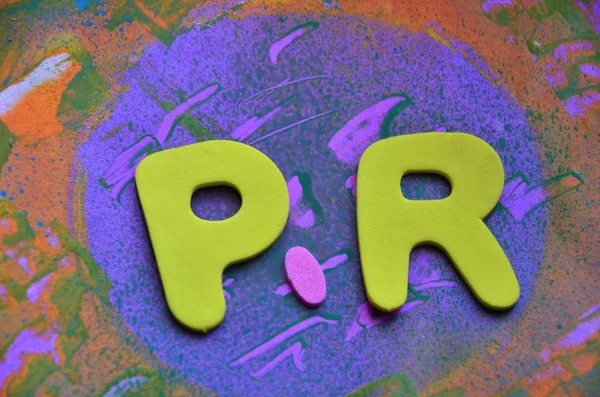 soyut üzerinde kelime pr