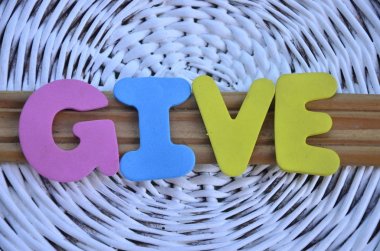 söz veriyorum bir soyut