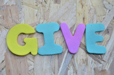 söz veriyorum bir soyut