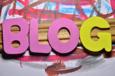 bir soyut kelime blogda